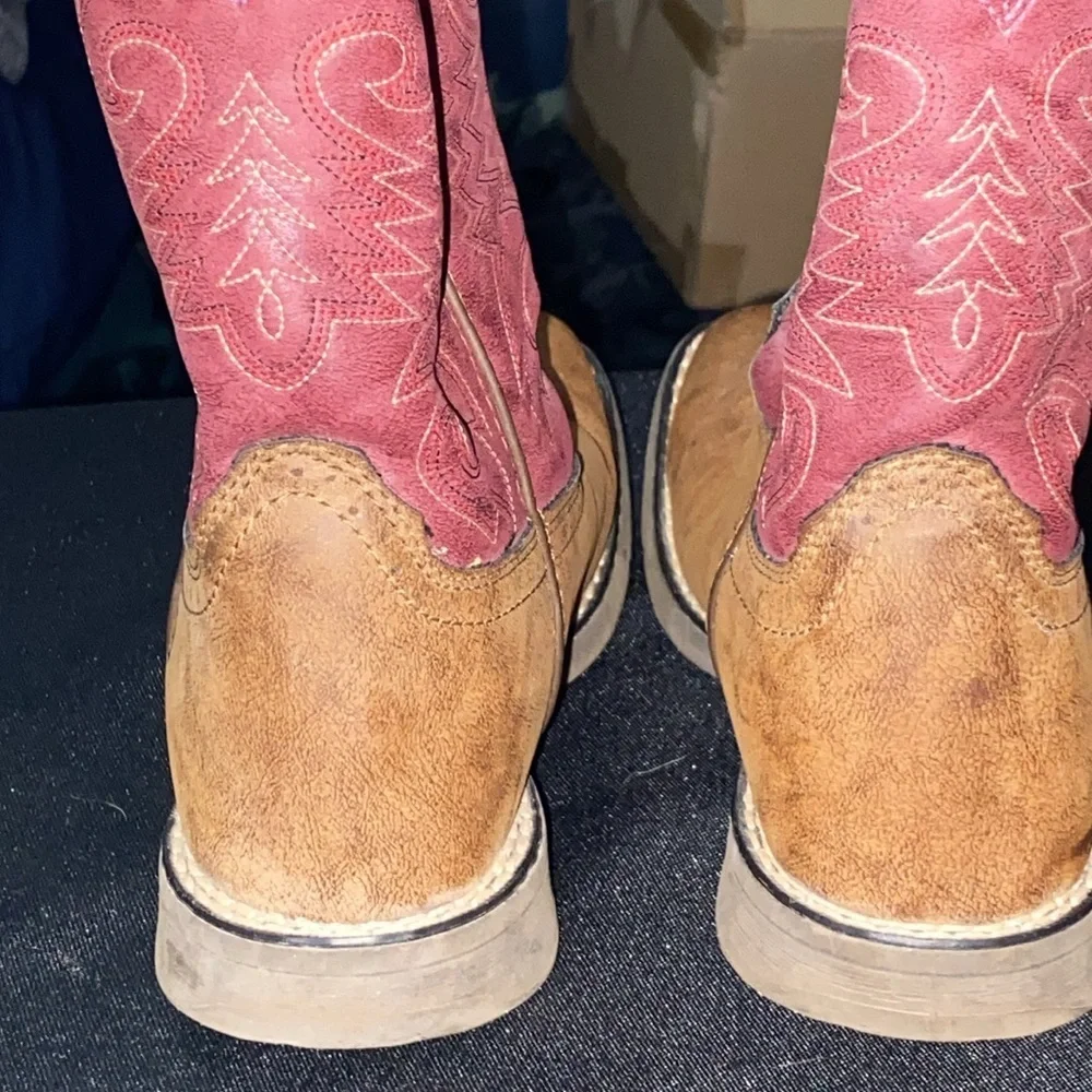 DURANGO Stylish Red and Tan KIDS SIZE 3M BRIAR RED BROWN Western Boots EUC CLEAN